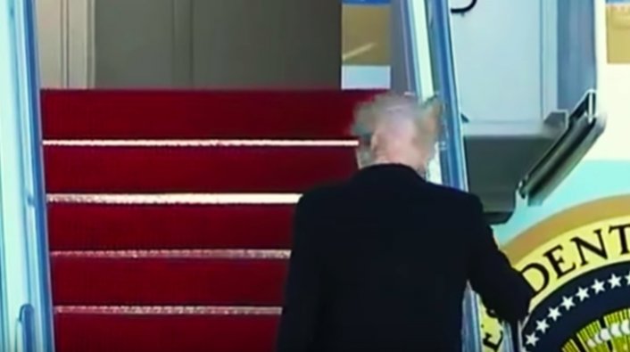 Wind Gust Exposes Donald Trump's Bald Head