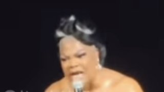 Mo'Nique Reminds Crowd at Her Show That She Warned Shannon Sharpe About White Women