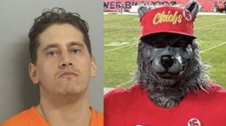 Chiefs Superfan "Chiefsaholic" Sentenced to 32 Years in Prison for Tulsa-Area Bank Robbery