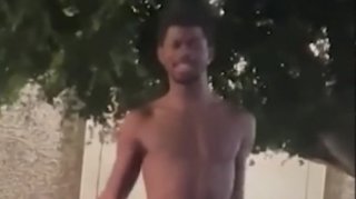 Lil Nas X Ditches Clothes, Raps Nicki Minaj Verse on Ventura Blvd Before Police Pick-Up